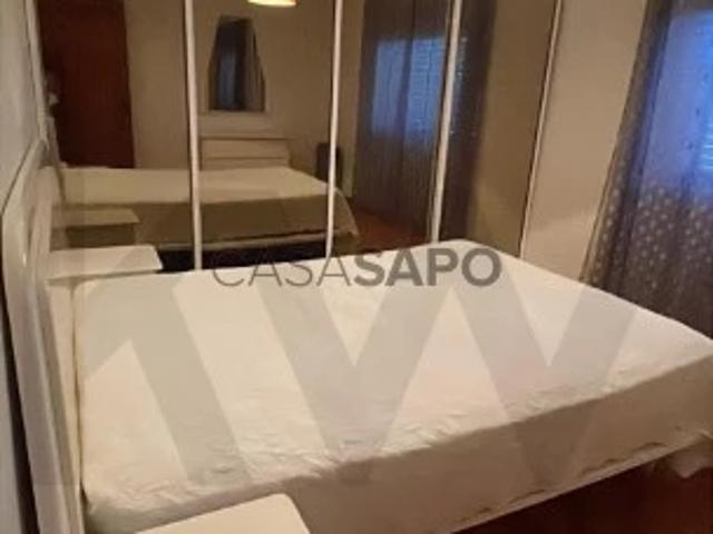 Apartamento alugar em Sete Casas, Santiago Dos Velhos