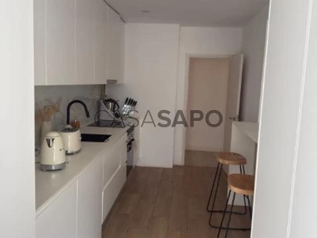 Apartamento alugar em Santiago Dos Velhos, Lisboa