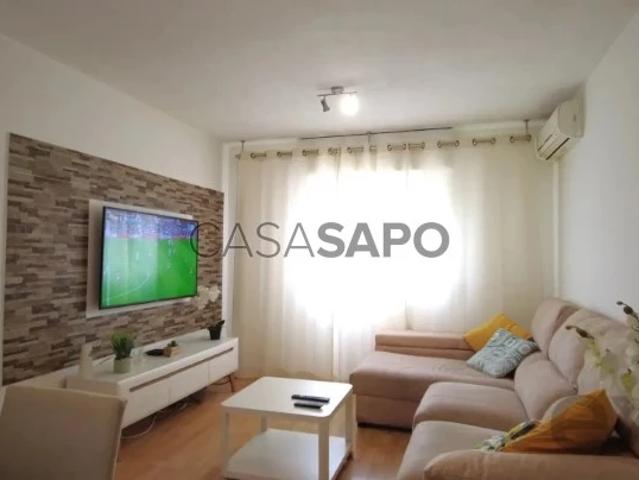 Apartamento alugar em Torres da Bela Vista, Loures