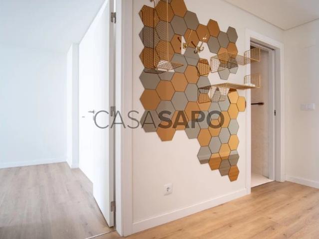 Apartamento alugar em Santiago Dos Velhos, Lisboa