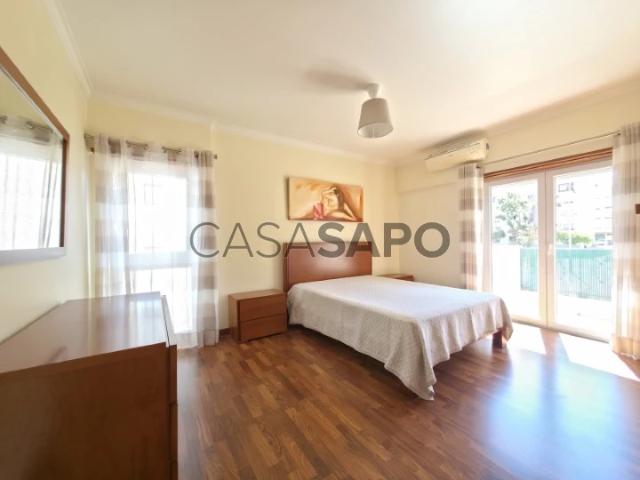 Apartamento alugar em Pirescoxe, Santiago Dos Velhos