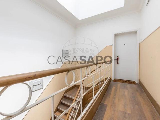 Apartamento alugar em Santiago Dos Velhos, Lisboa