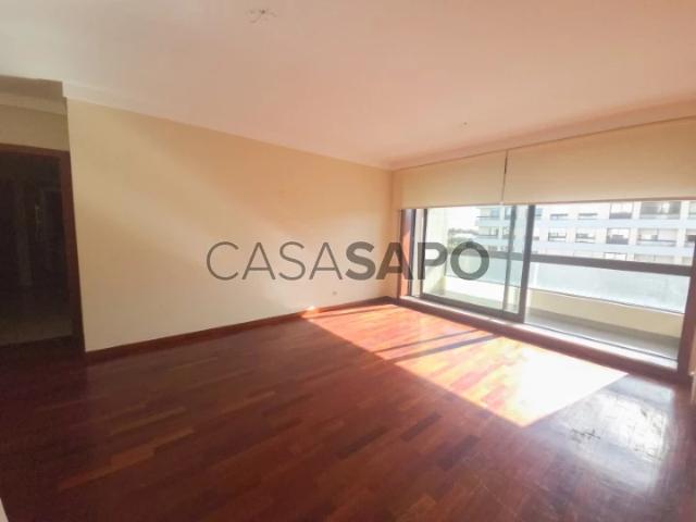 Apartamento alugar em Maia, Barca
