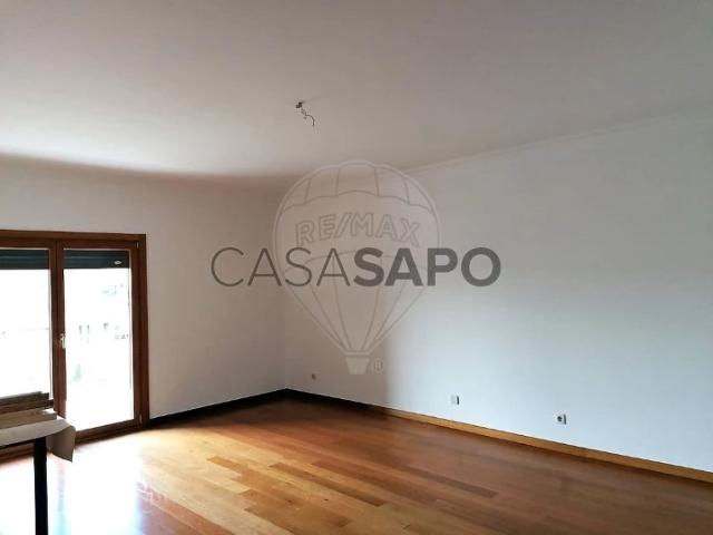 Apartamento alugar em Colinas do Cruzeiro, Odivelas
