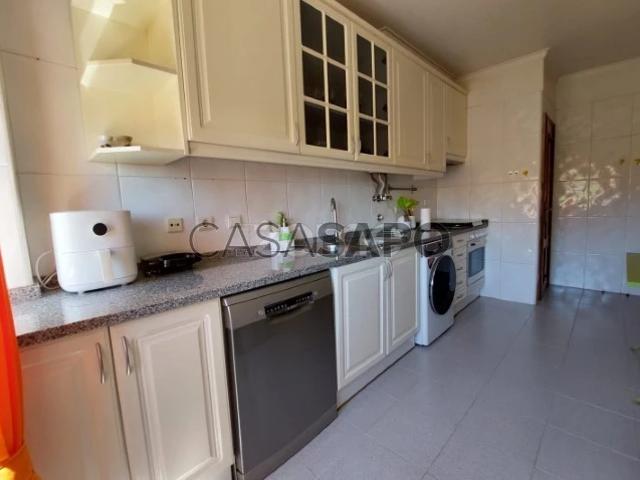 Apartamento alugar em Casal do Chapim, Odivelas