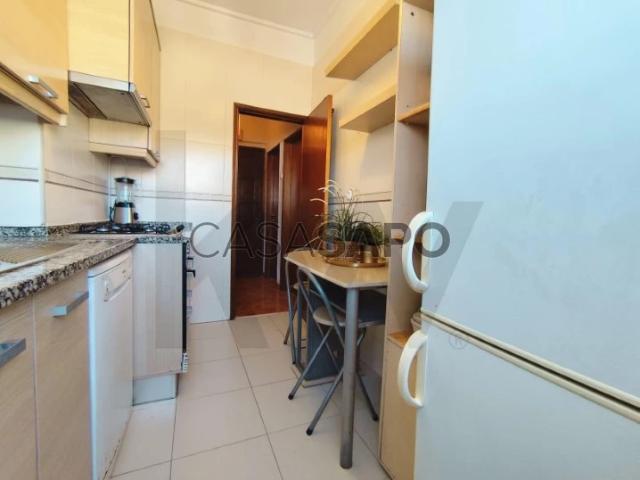 Apartamento alugar em Casal do Chapim, Odivelas