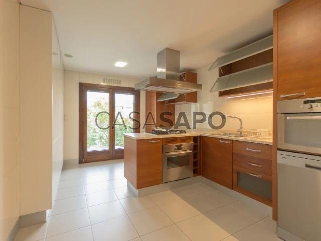 Apartamento alugar em Colinas do Cruzeiro, Odivelas