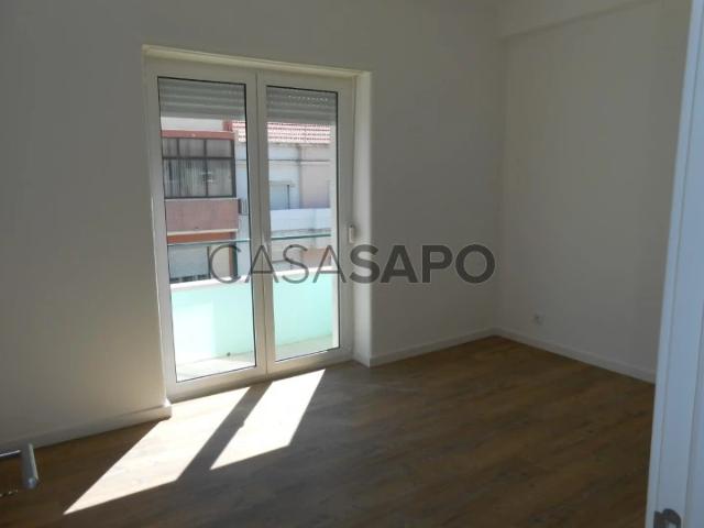 Apartamento alugar em Núcleo Urbano Histórico de Algés, Oeiras
