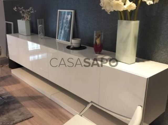Apartamento alugar em Baixa de Algés, Oeiras