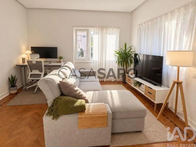 Apartamento alugar em Núcleo Urbano Histórico de Paço de Arcos, Oeiras