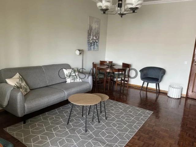 Apartamento alugar em Santo Amaro de Oeiras, Oeiras