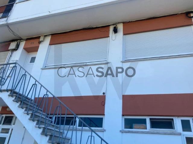 Apartamento alugar em Núcleo Urbano Histórico de Barcarena, Oeiras