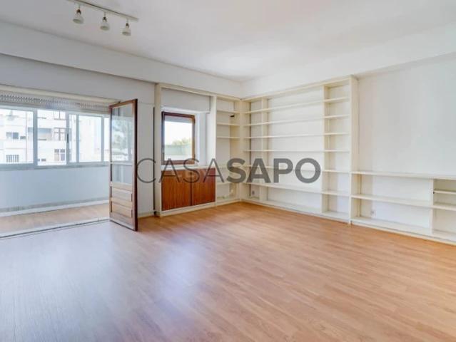 Apartamento alugar em Espargal, Oeiras