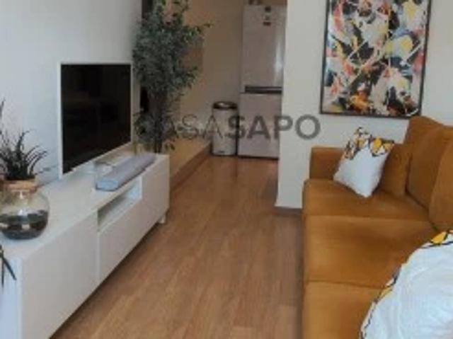Apartamento alugar em Bairro Clemente Vicente, Oeiras