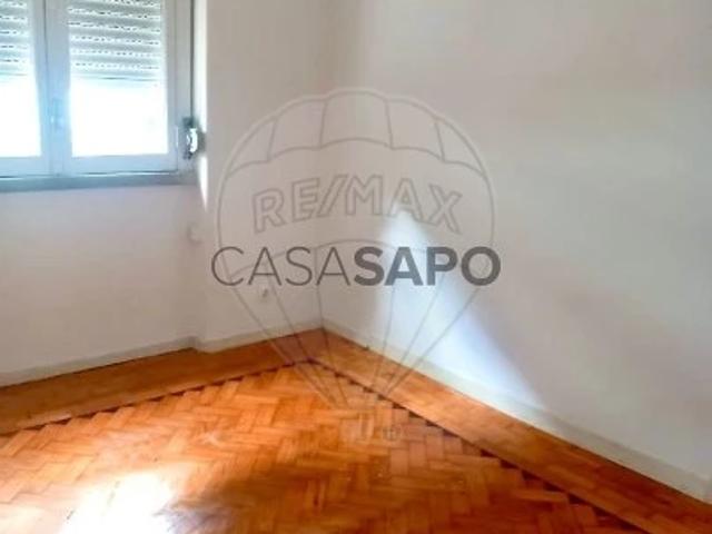 Apartamento alugar em Bairro Clemente Vicente, Oeiras
