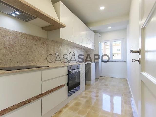 Apartamento alugar em Bairro Clemente Vicente, Oeiras