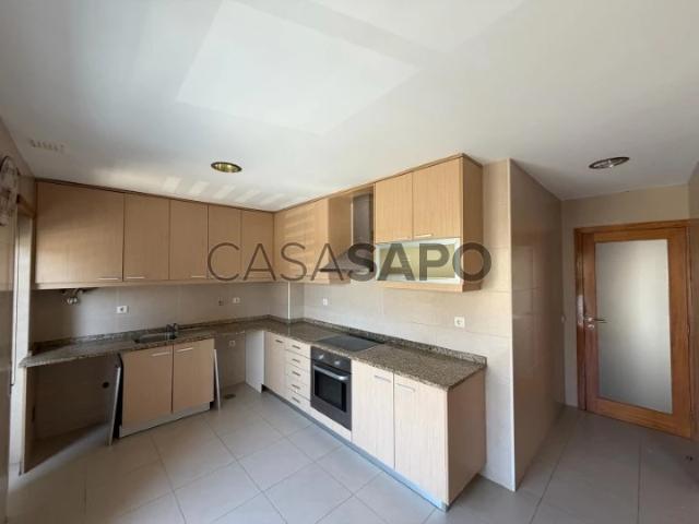 Apartamento alugar em Nova Sintra, A Ver-o-mar
