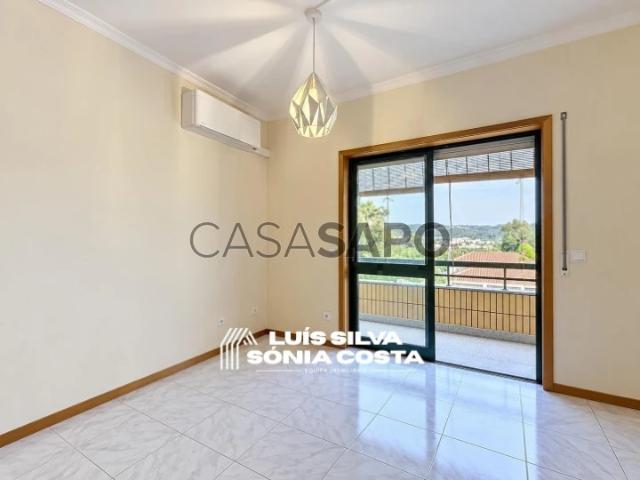 Apartamento alugar em Santa Maria Da Feira, Aveiro