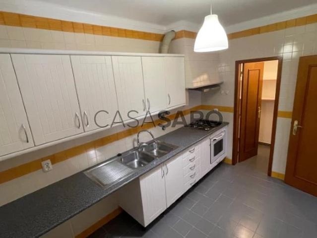 Apartamento alugar em Santarém