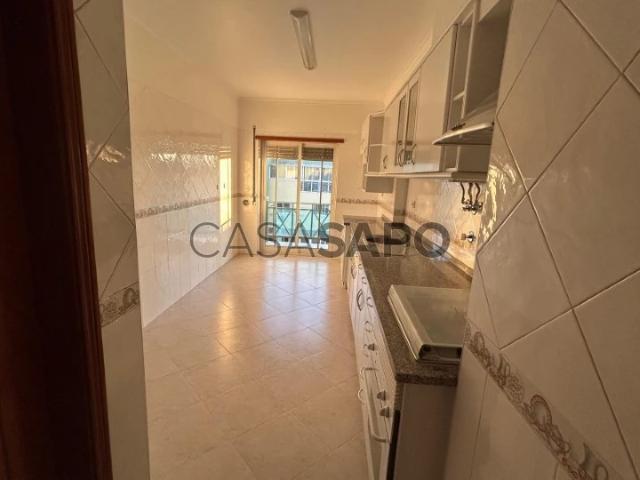 Apartamento alugar em Sesimbra, Setúbal