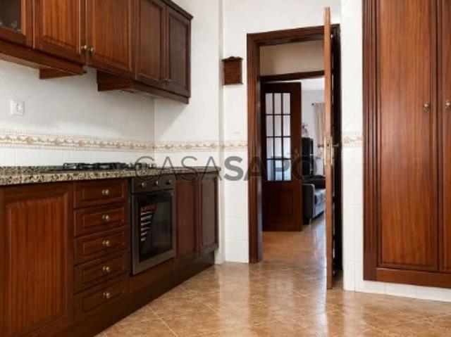 Apartamento alugar em Setúbal
