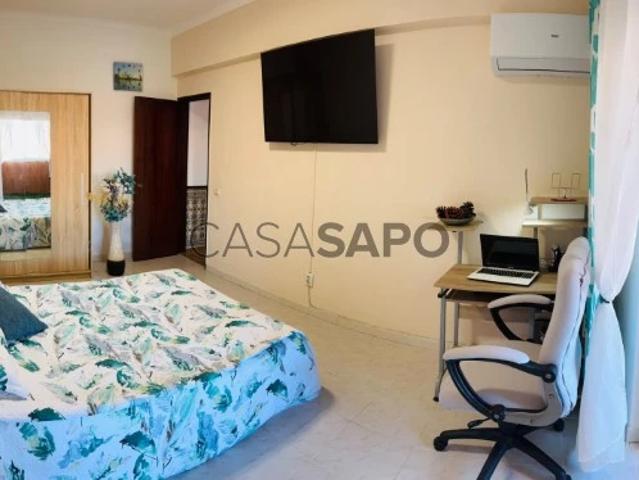 Apartamento alugar em Vale de Cobro, Setúbal