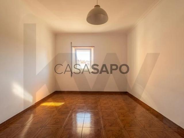 Apartamento alugar em Mem Martins, Sintra