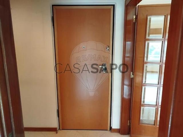 Apartamento alugar em Casal de Cambra, Lisboa