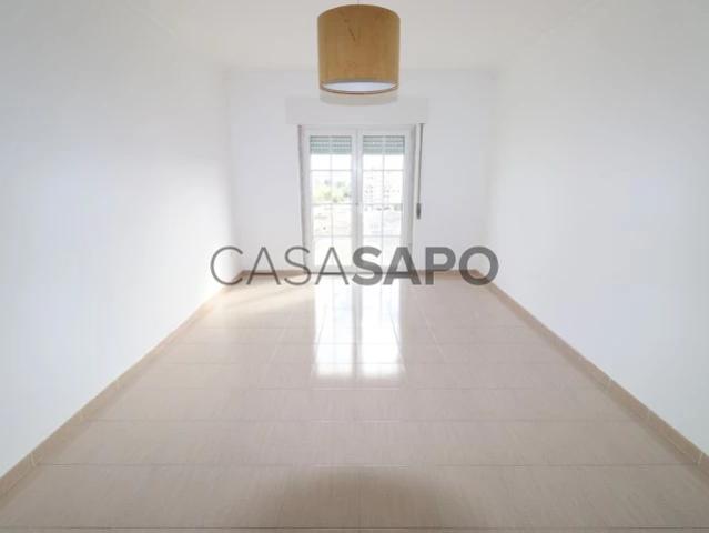 Apartamento alugar em Santa Maria, São Pedro e Matacães, Torres Vedras