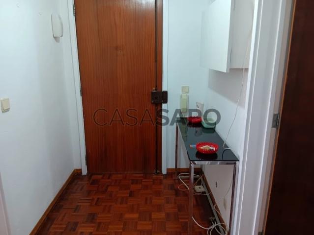 Apartamento alugar em Encosta do Sol, Amadora