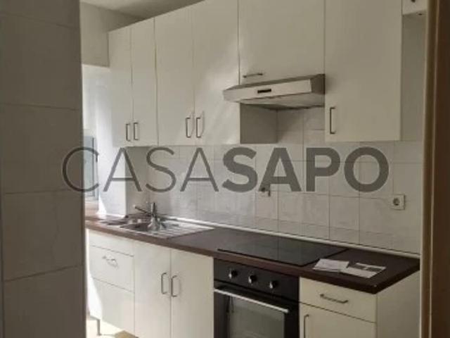 Apartamento alugar em Urbanização do Neudel, Amadora