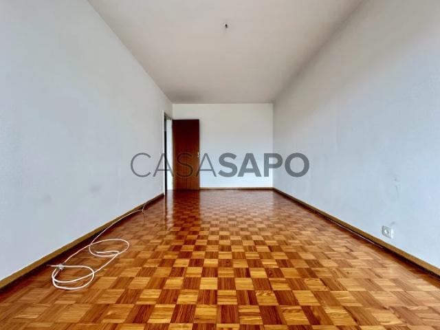 Apartamento alugar em Encosta do Sol, Amadora