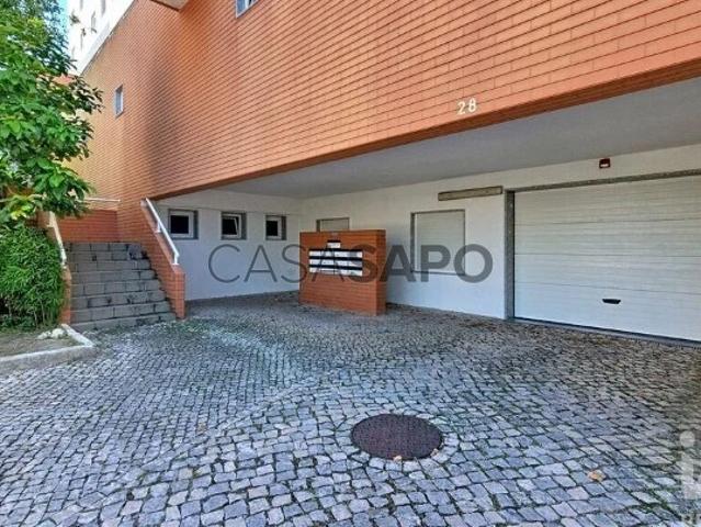 Apartamento alugar em Vista Alta, Amadora