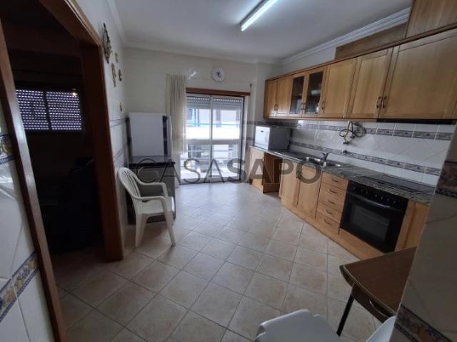 Apartamento alugar em Pederneira, Leiria