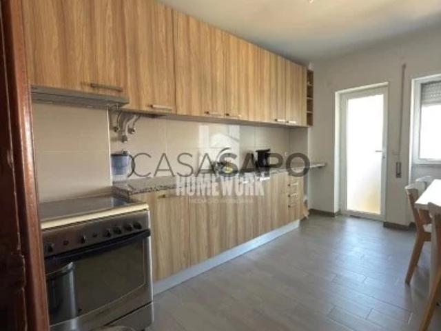 Apartamento alugar em Bairro Ferroviário, Barreiro e Lavradio