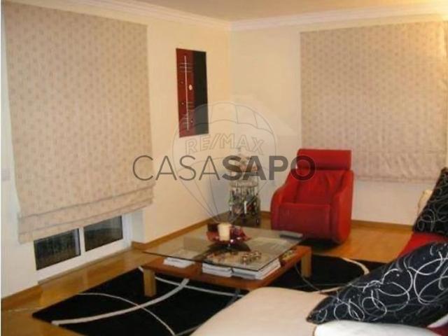 Apartamento alugar em Casquilhos, Verderena