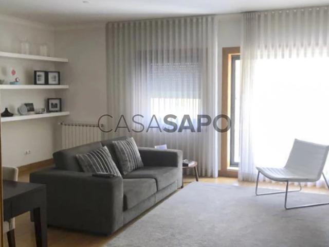 Apartamento alugar em Porto, Lordelo Do Ouro
