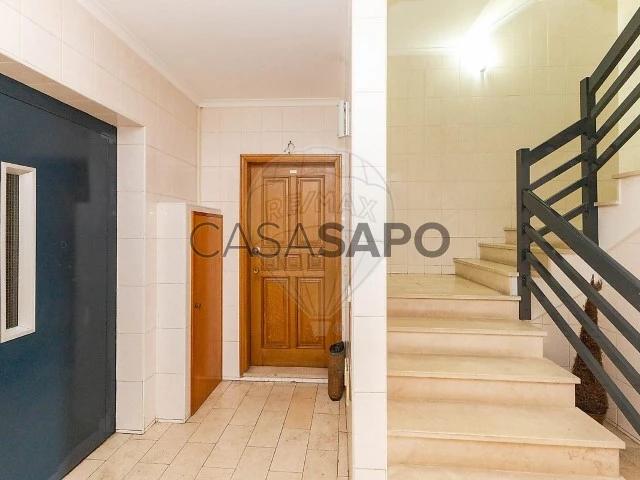 Apartamento alugar em Outeiro, Porto