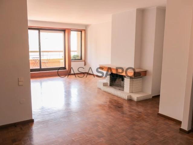 Apartamento alugar em Porto, Aldoar