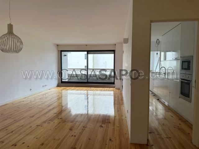 Apartamento alugar em Cantareira, Porto