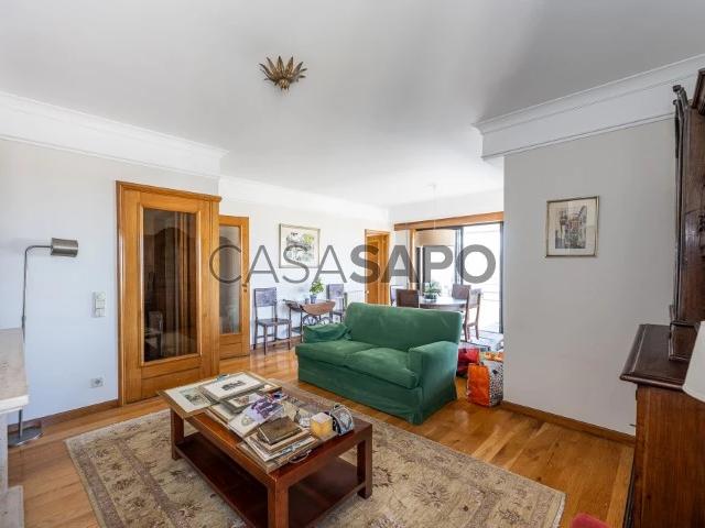 Apartamento alugar em Porto, Lordelo Do Ouro