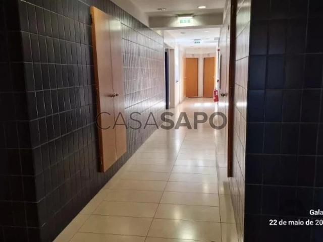 Apartamento alugar em Porto, Lordelo Do Ouro