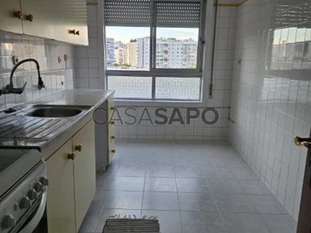 Apartamento alugar em Quinta dos Eucaliptos, Almada