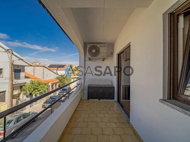 Apartamento alugar em Vale de Milhaços, Seixal