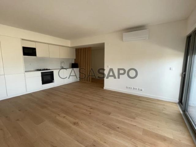 Apartamento alugar em Seixal, Setúbal