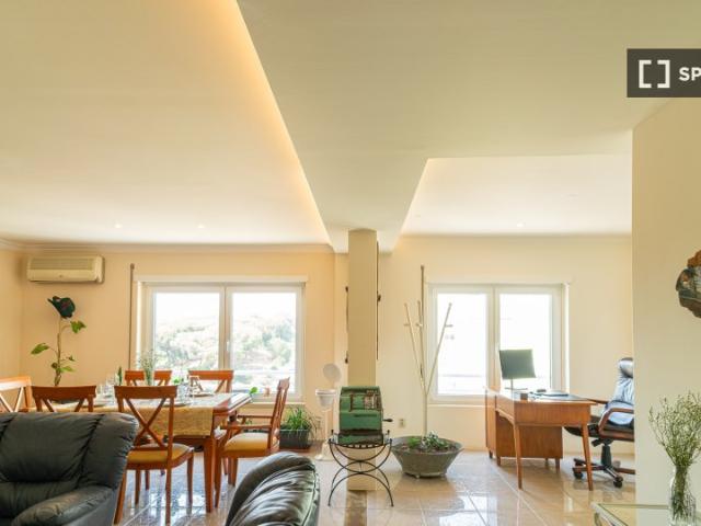 Apartamento alugar em Seixal, Setúbal