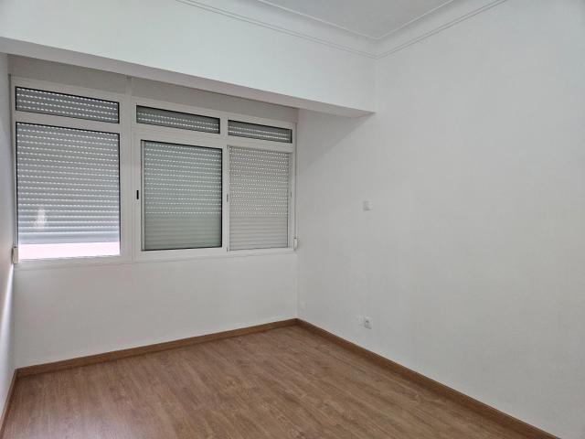 Apartamento alugar em Encosta do Sol, Amadora