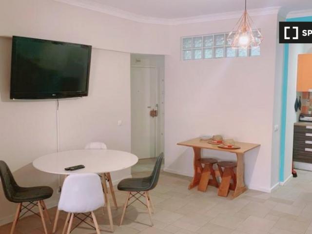 Apartamento alugar em Almada, Setúbal