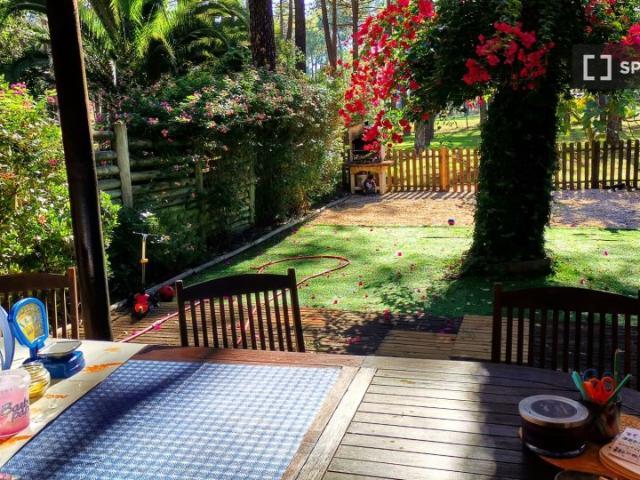 Apartamento alugar em Herdade da Aroeira, Almada