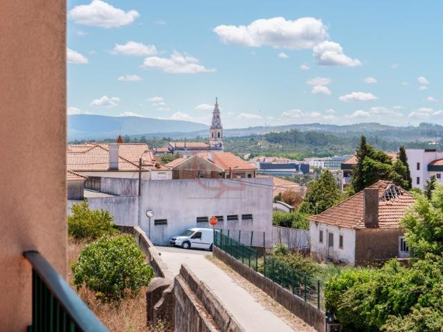 Apartamento alugar em Ourém, Santarém